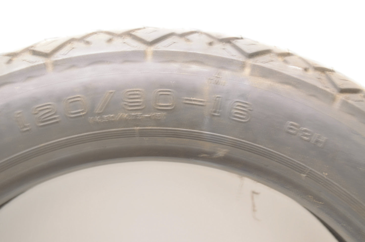 NEW Chen Shin Tire 120/90-16