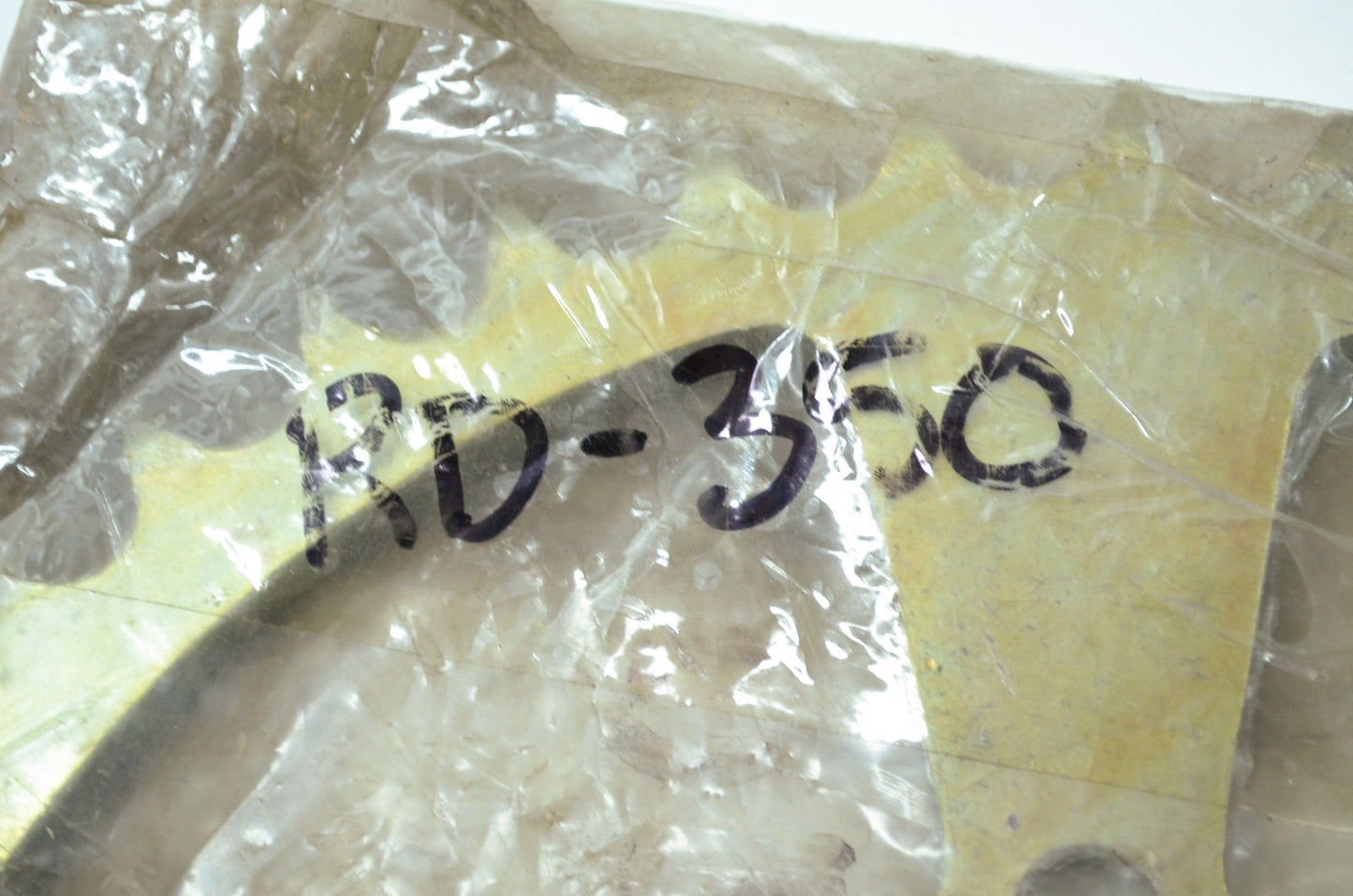 OEM Yamaha 360-25440-20-00 Driven Sprocket 40T NOS