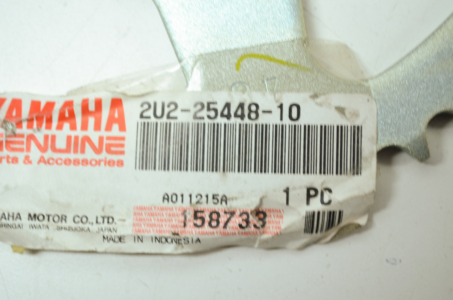 OEM Yamaha 2U2-25448-10-00 Driven Sprocket 48T NOS