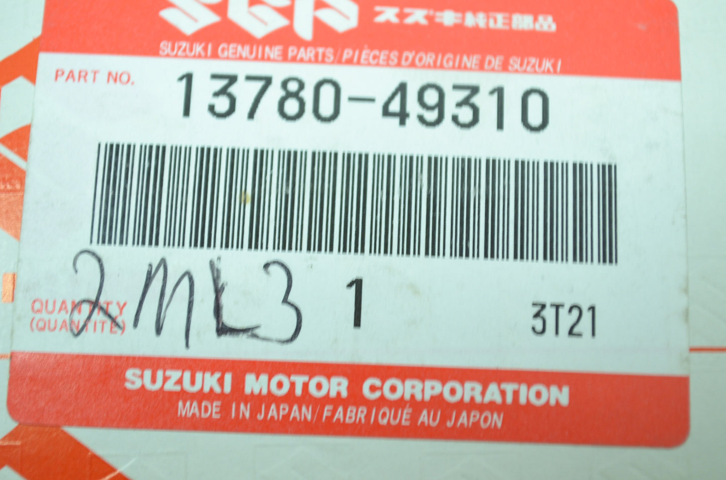 New OEM Suzuki 13780-49310 Air Cleaner Filter NOS