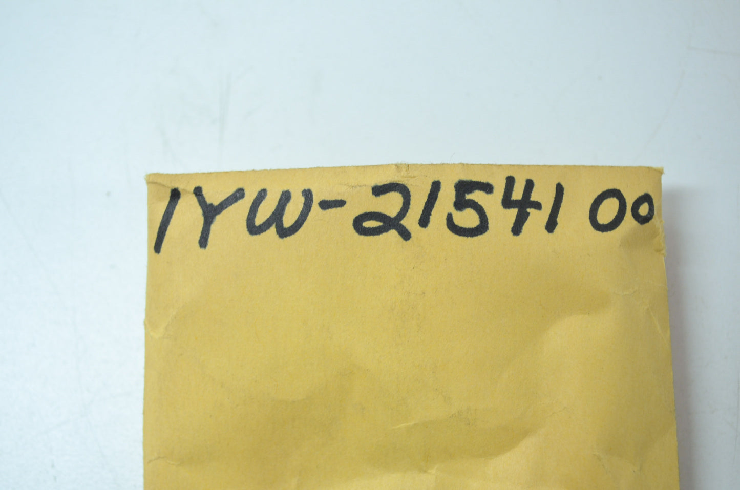 OEM Yamaha 1YW-21541-00-00 Damper 1 NOS