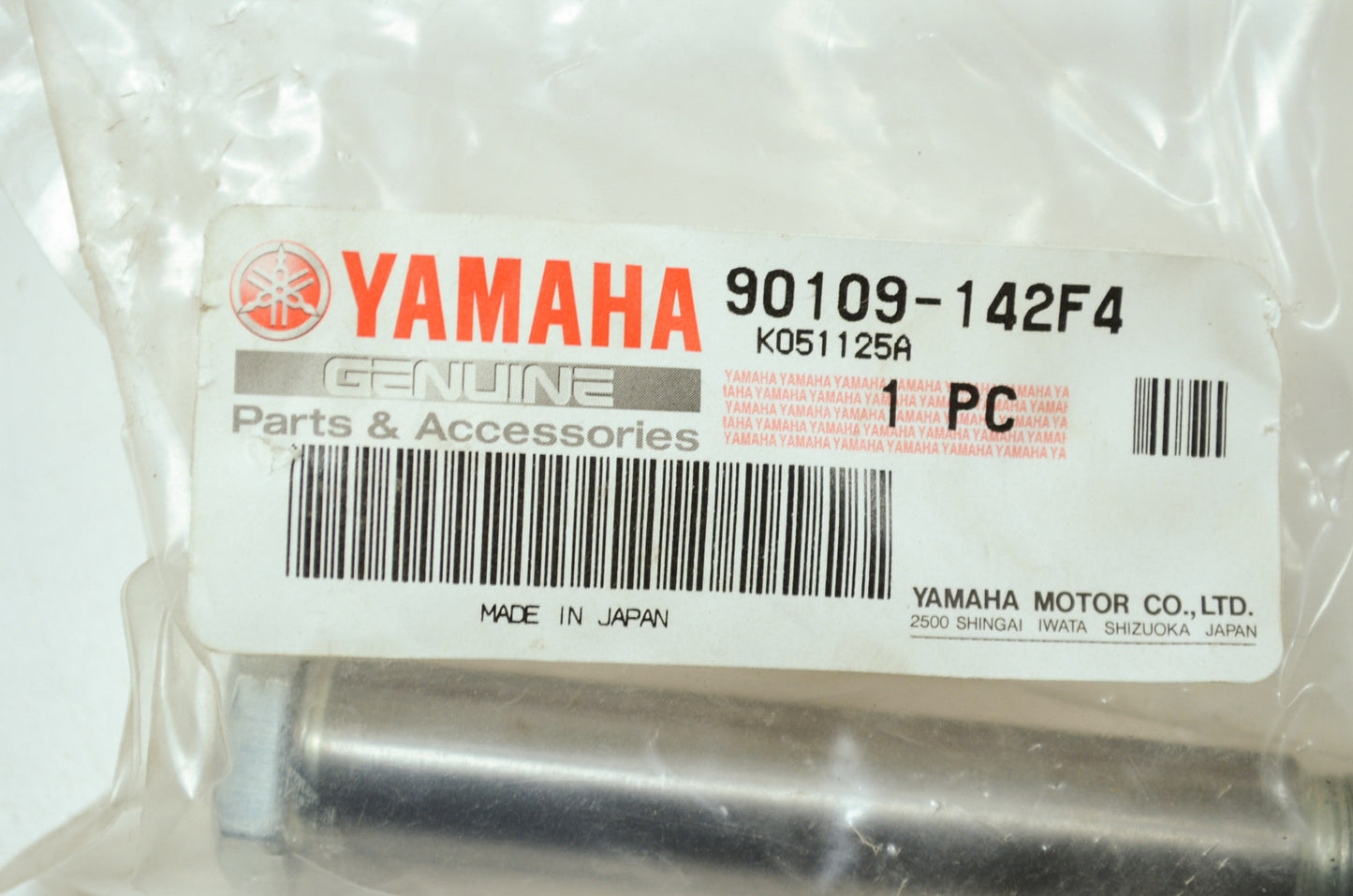 OEM Yamaha 90109-142F4-00 Bolt NOS