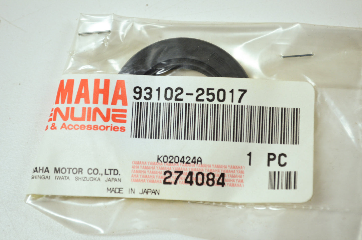 OEM Yamaha 93102-25017-00 Oil Seal Type SD NOS