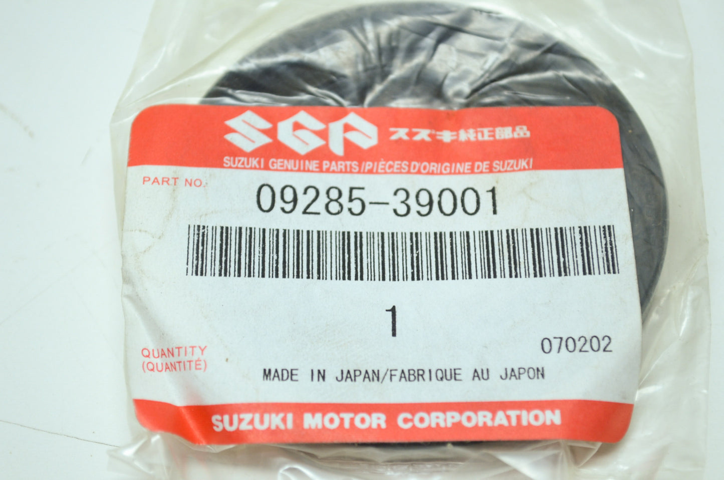 OEM Suzuki 09285-39001 Seal 39X65X7 NOS