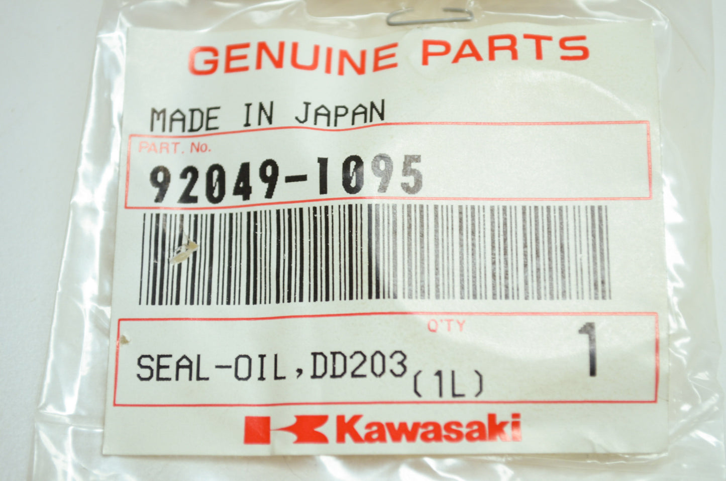 OEM Kawasaki 92049-1095 Oil Seal DD20357 NOS