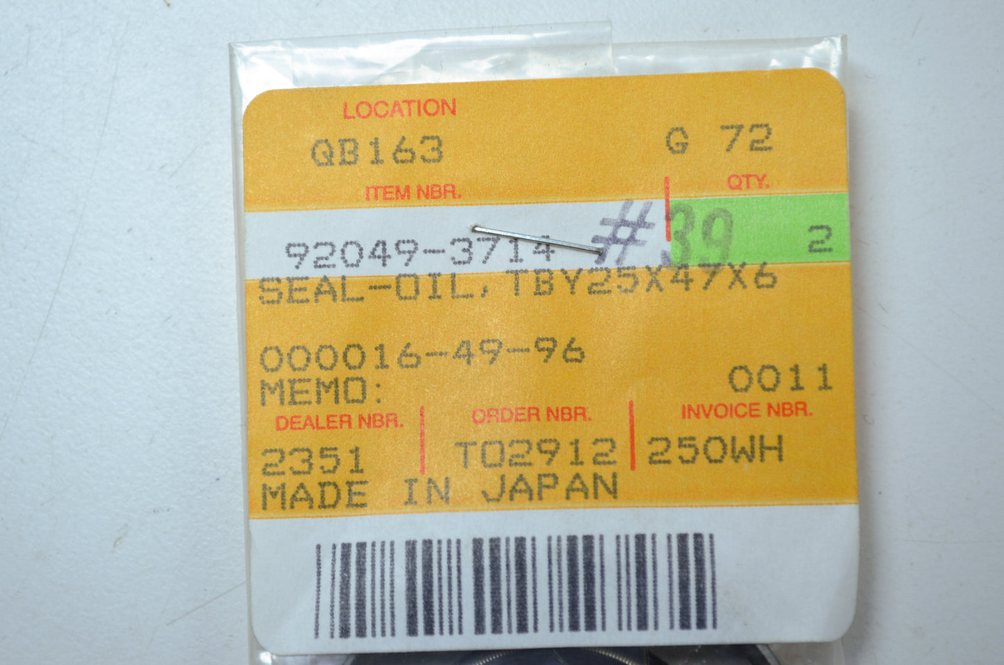 OEM Kawasaki 92049-3714 Oil Seal TBY25x47x6 NOS