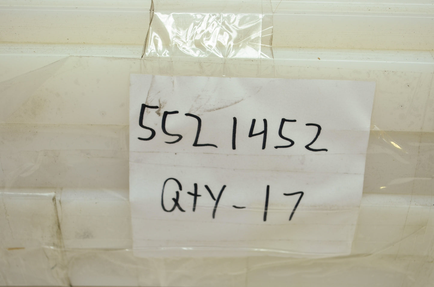OEM Polaris 5521452 White Slider Qty 17 NOS