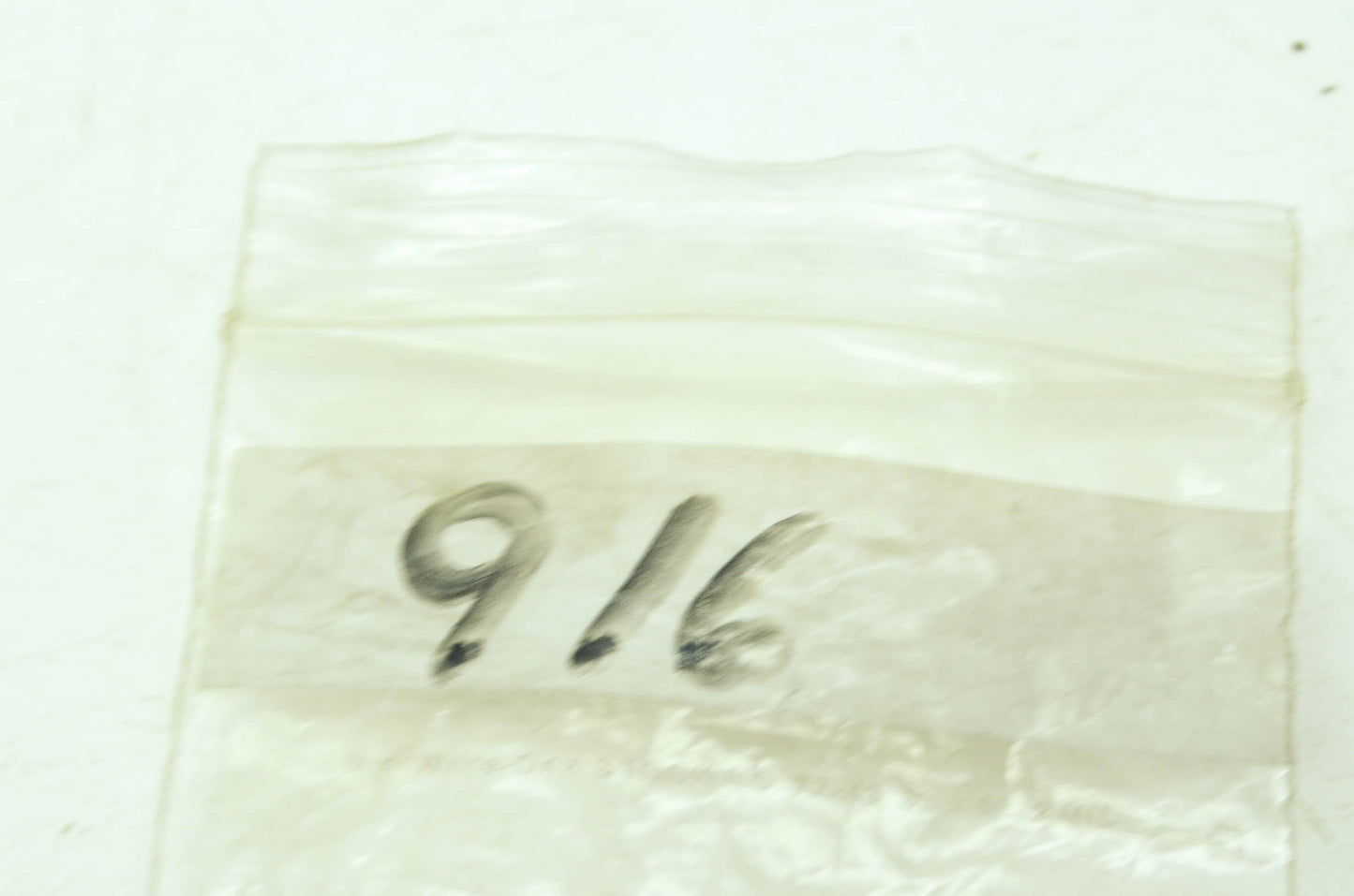 OEM Harley-Davidson 916 Screw Qty 13 NOS