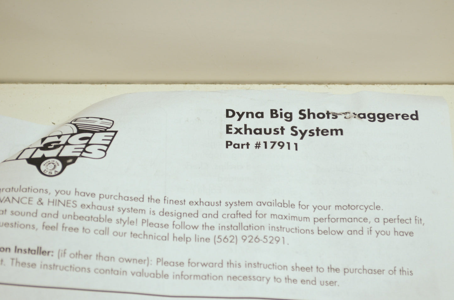 Vance & Hines 17911 Dyna Big Shots Staggered Exhaust Harley 95-05 Dyna NOS