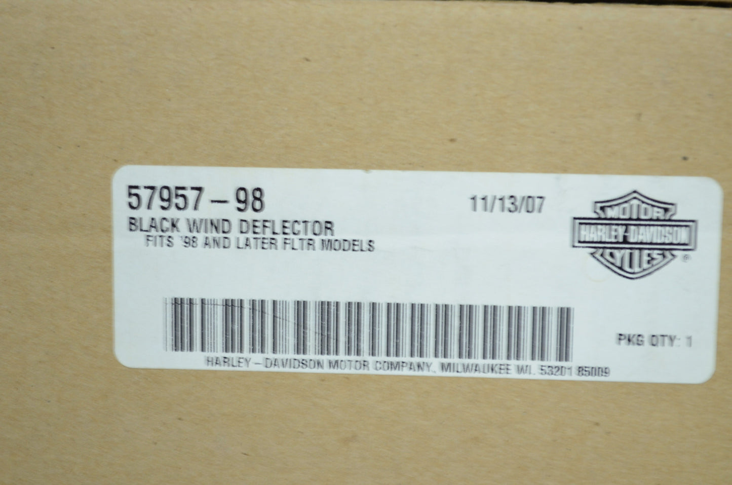 OEM Harley-Davidson 57957-98 Black Wind Deflector NOS