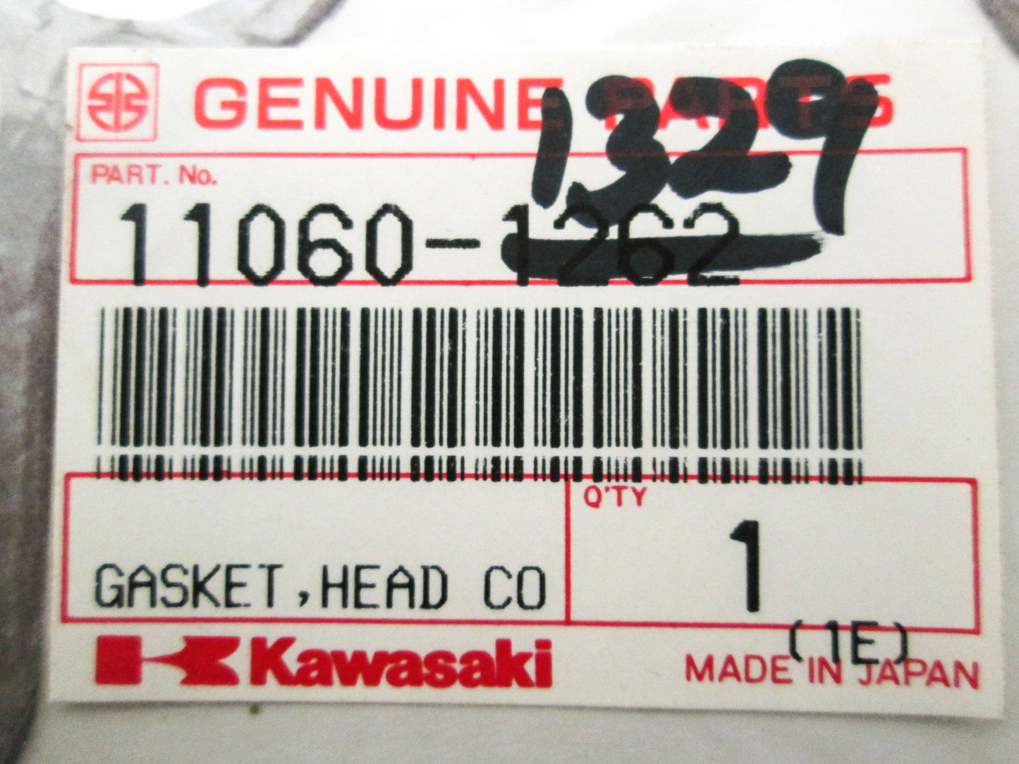 OEM Kawasaki 11060-1329 Head Cover Gasket NOS