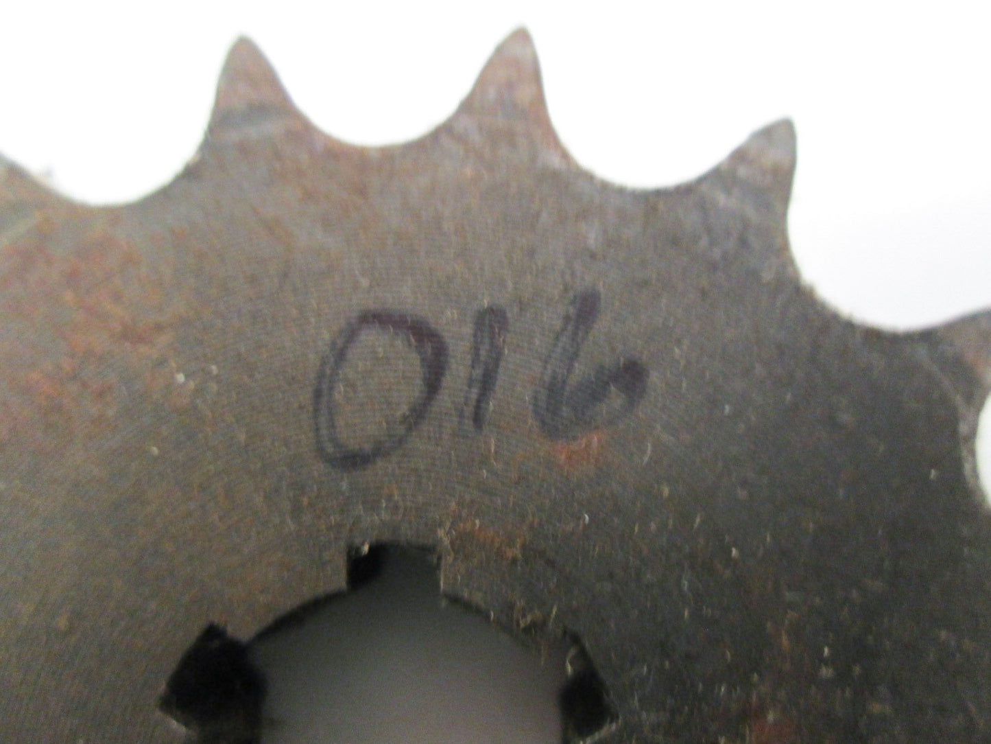 OEM Kawasaki 13144-033 Engine Sprocket 14T NOS