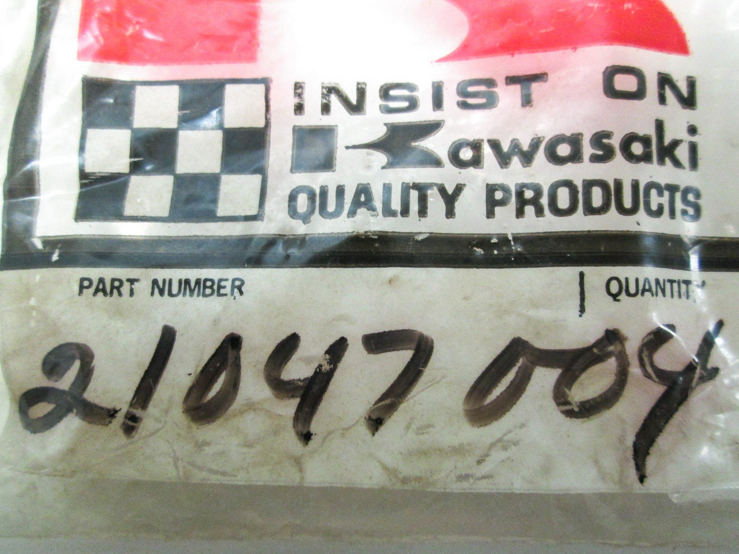 OEM Kawasaki 21047-004 Lighting Coil NOS