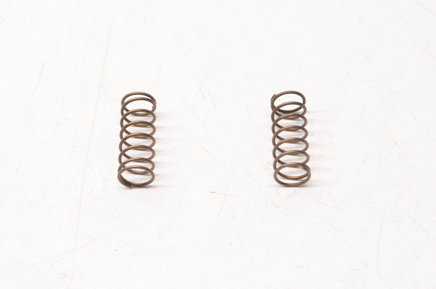 Aftermarket 507032229 Springs Qty 2 NOS