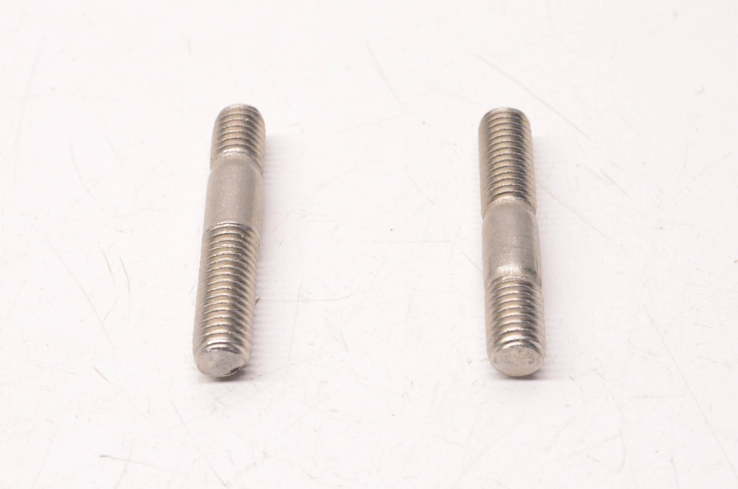 Aftermarket 211300014 Stud Qty 2 NOS