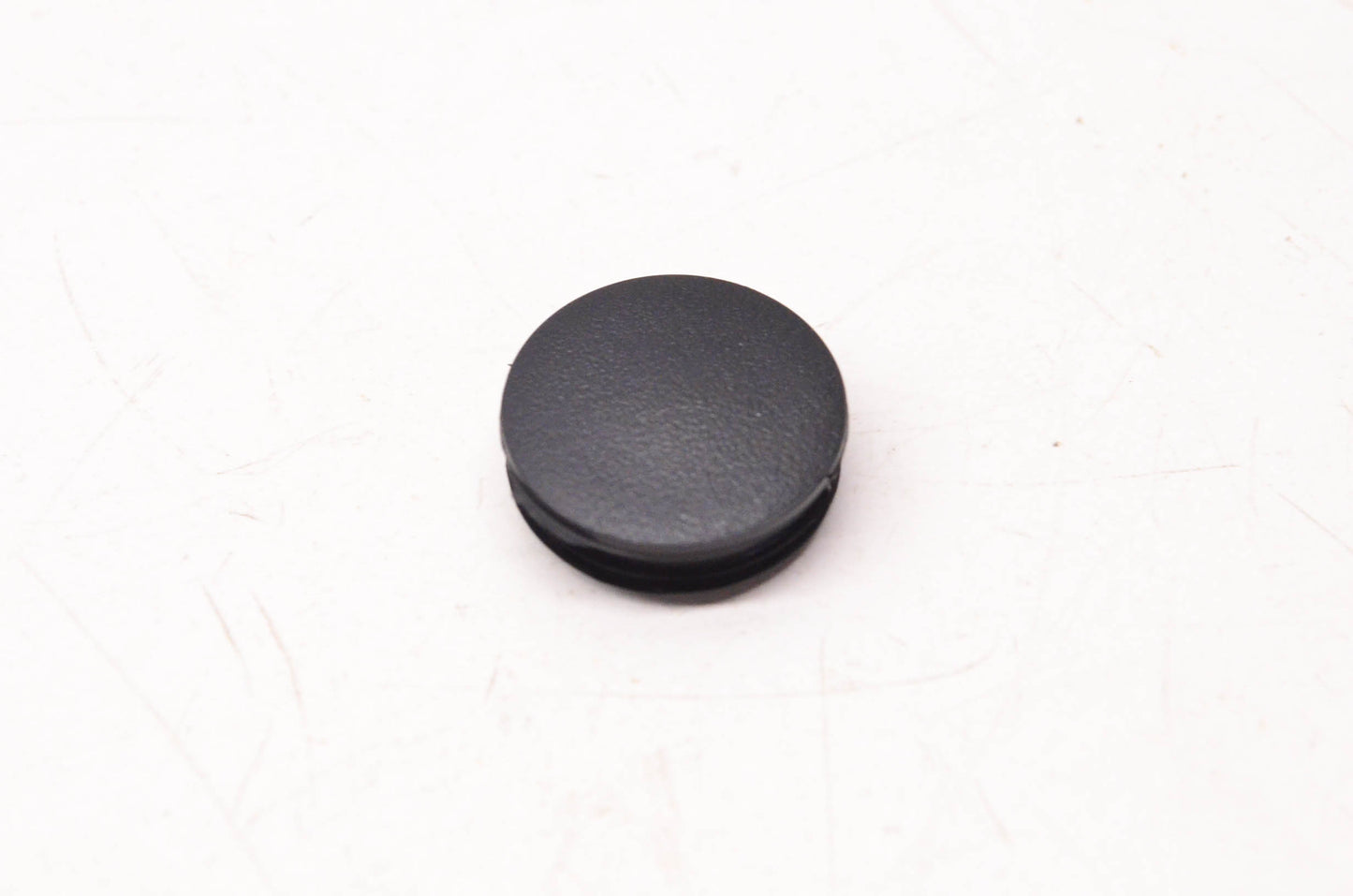 Aftermarket 293000005 Black Snap Grip Cap NOS