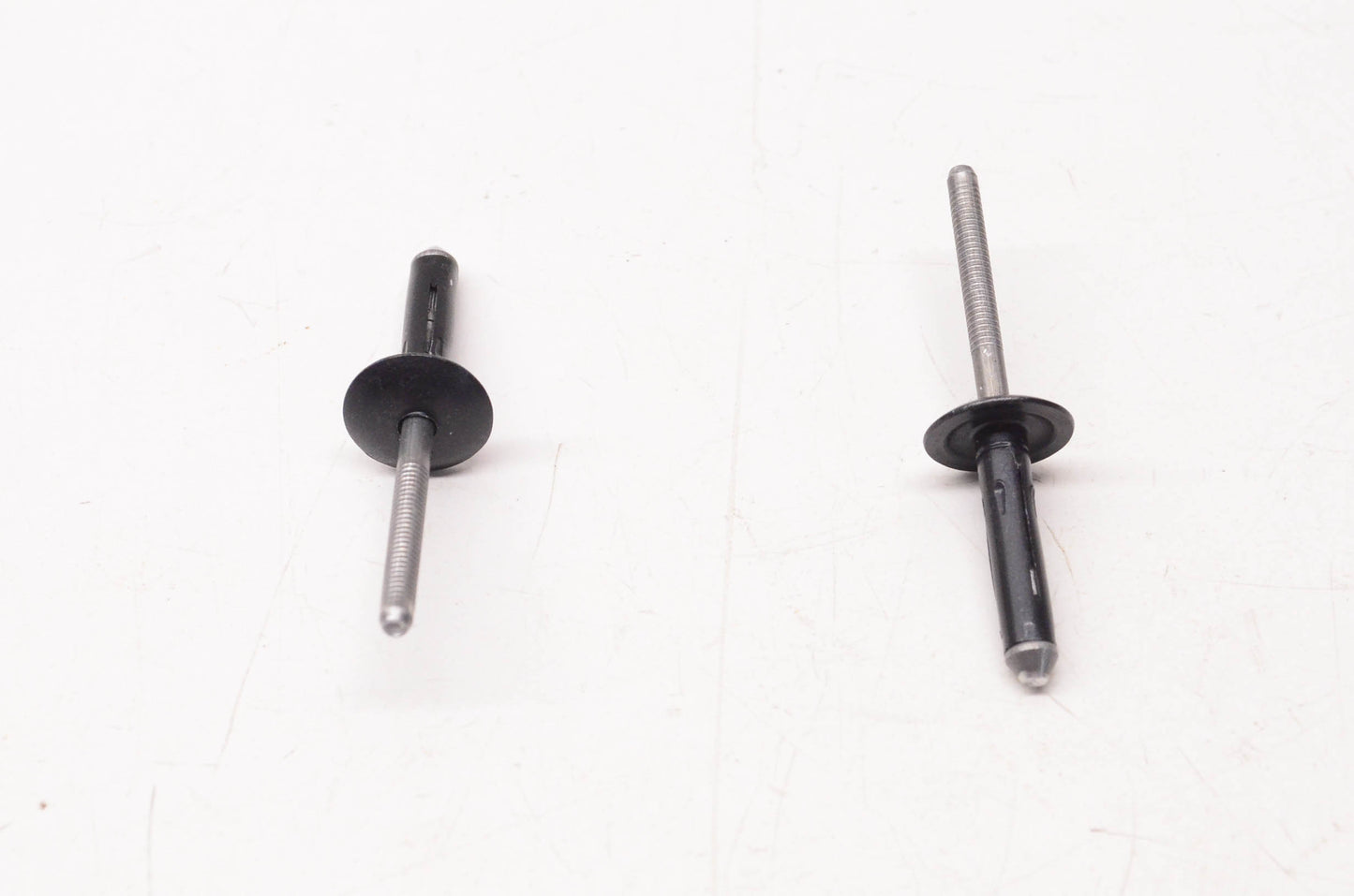 Aftermarket 293150067 Rivet Qty 2 NOS