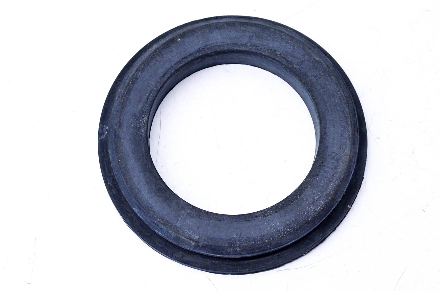 Aftermarket 570035600 Rubber Exhaust Grommet NOS