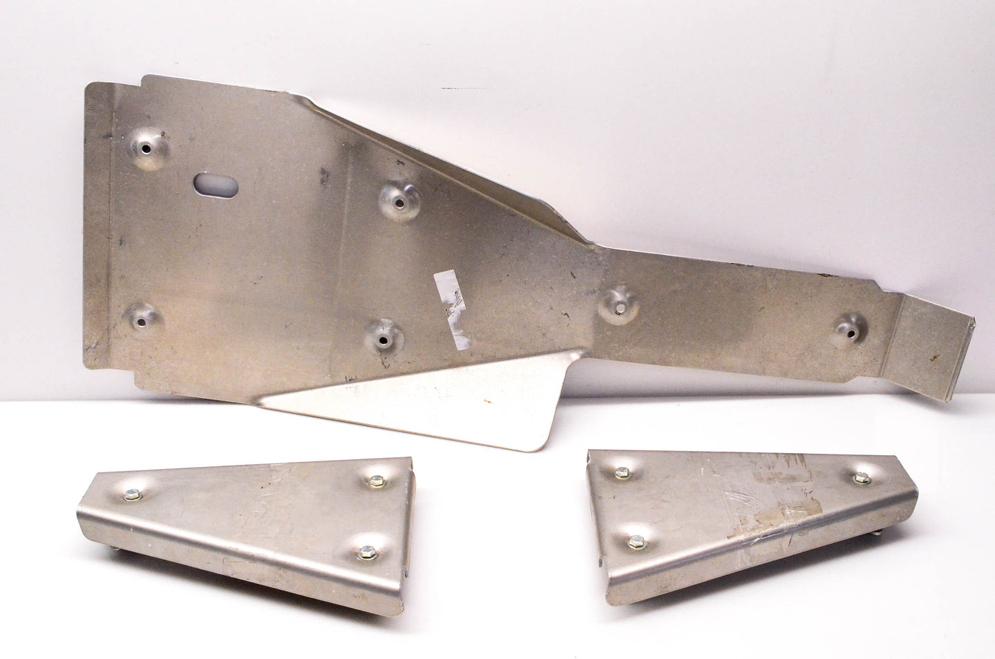 Aftermarket 715000547 Footwell Skid Plate Kit NOS