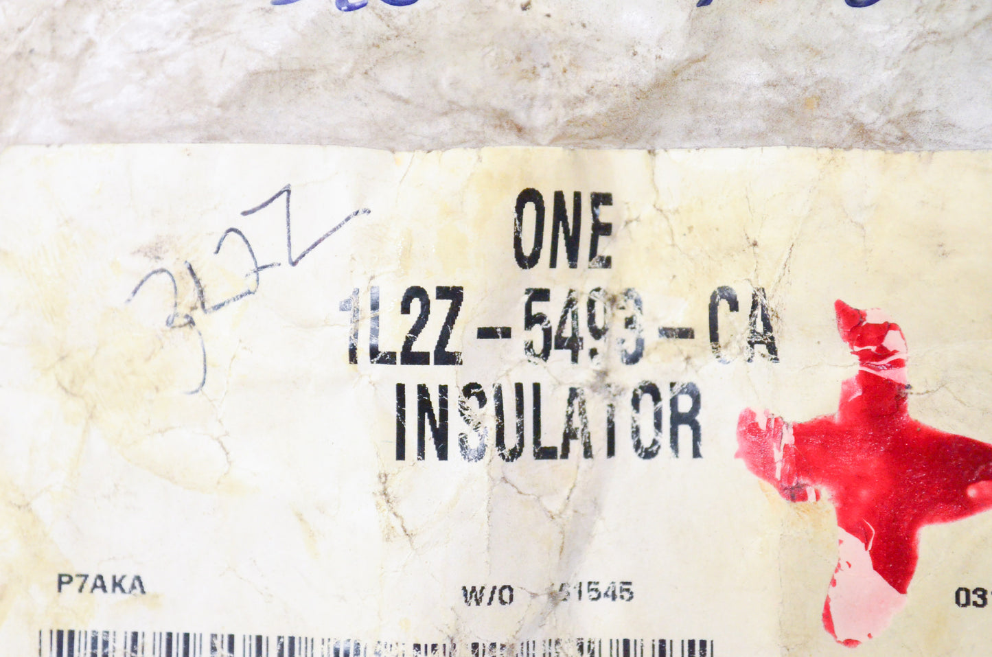 New OEM Ford 1L2Z5493CA, 3L2Z5493CA Rear Stabilizer Bar Bushing Insulator NOS
