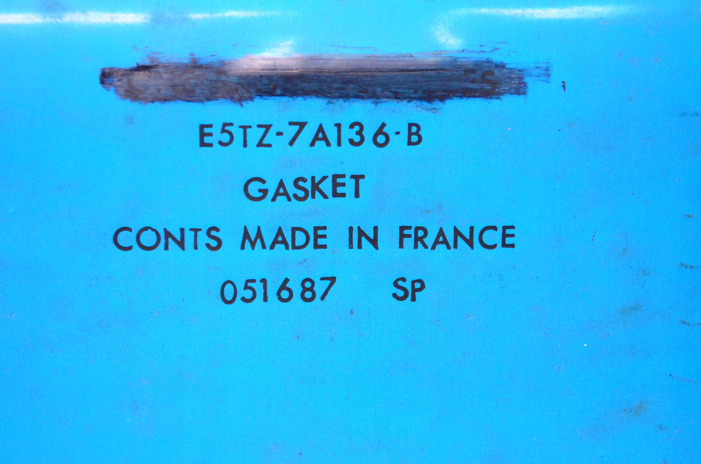 New OEM Ford E5TZ7A136B Gasket NOS