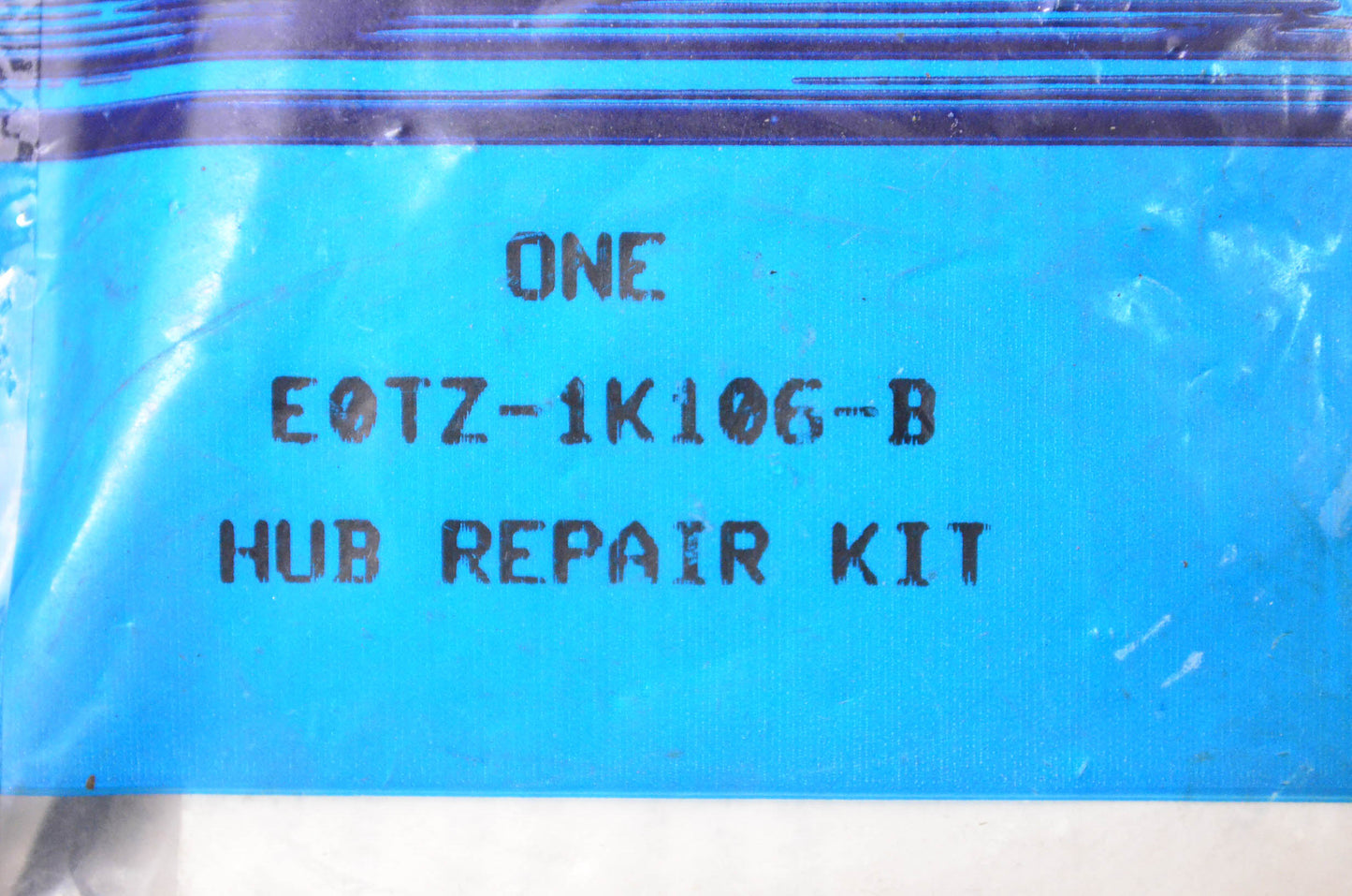 New OEM Ford E0TZ1K106B Hub Repair Kit NOS