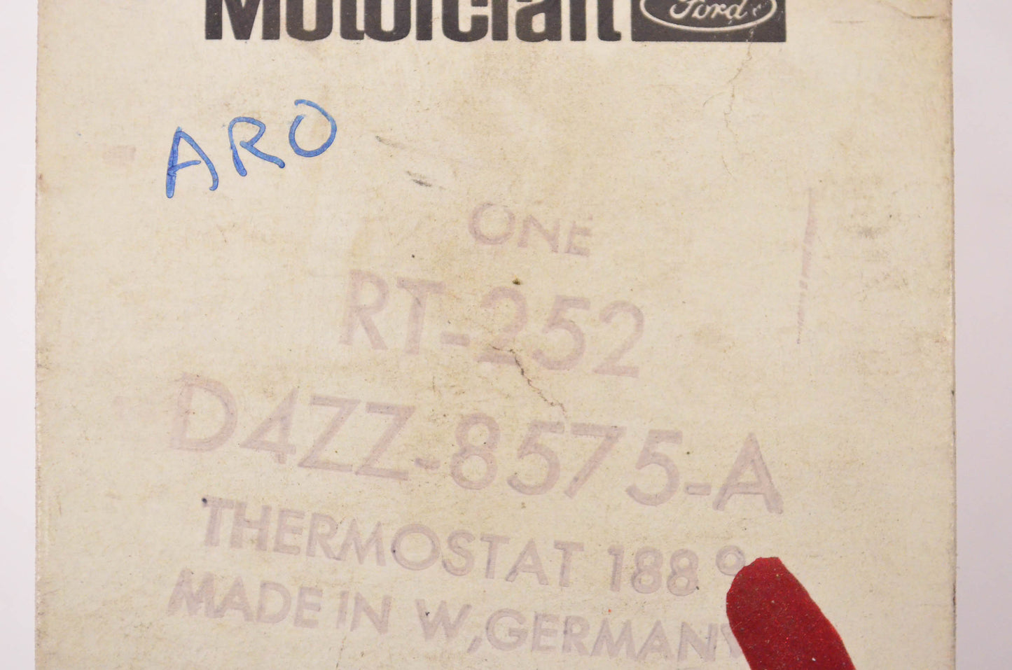 New OEM Ford RT-252, D4ZZ8575A Thermostat NOS
