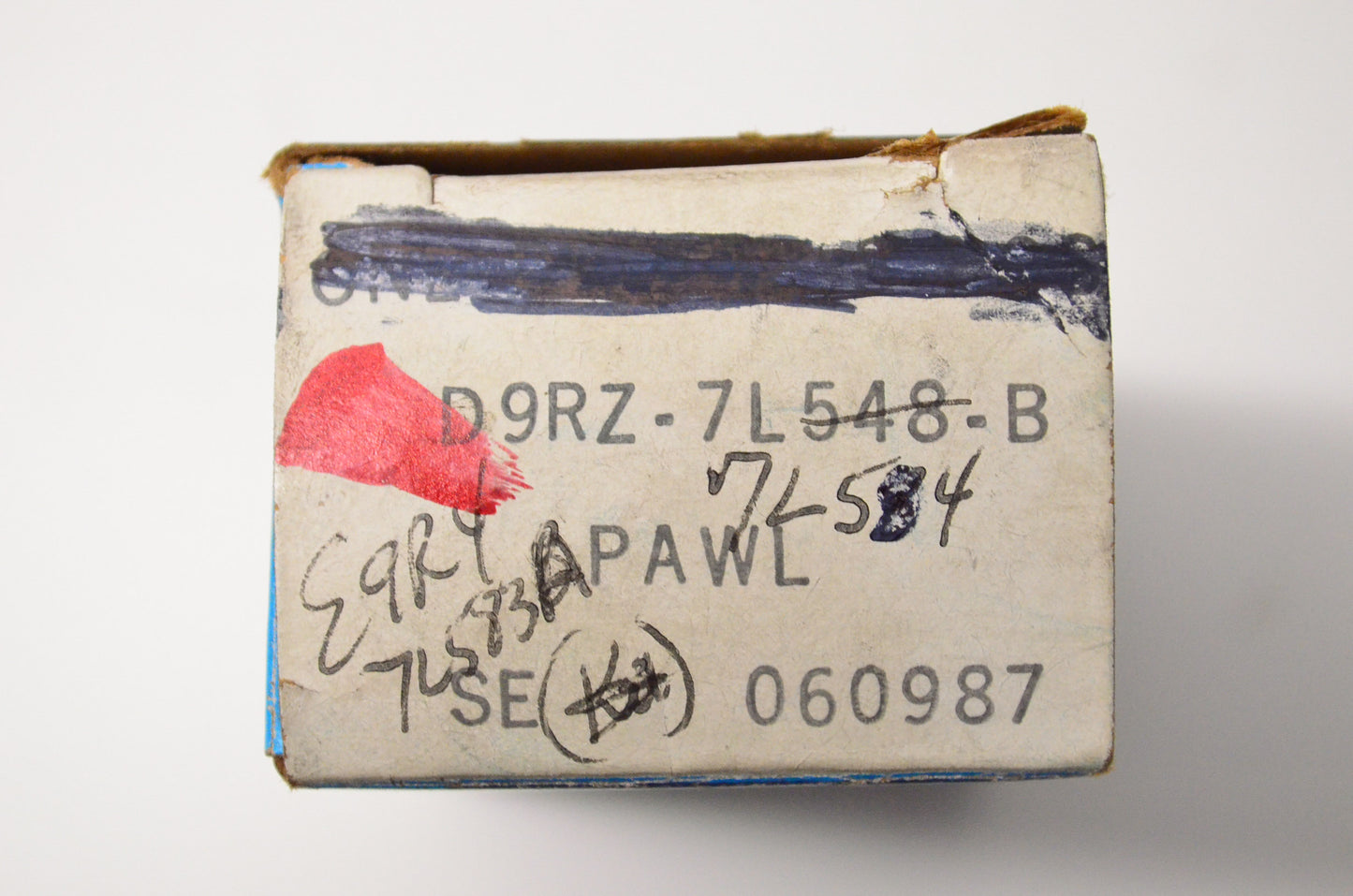 New OEM Ford D9RZ7L584B Pawl NOS