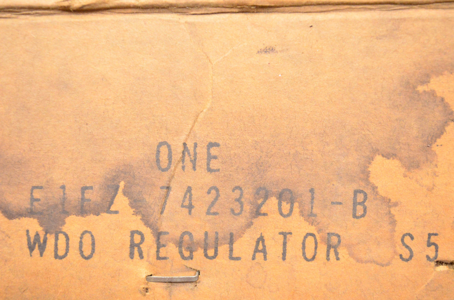New OEM Ford E1FZ7423201B Regulator NOS