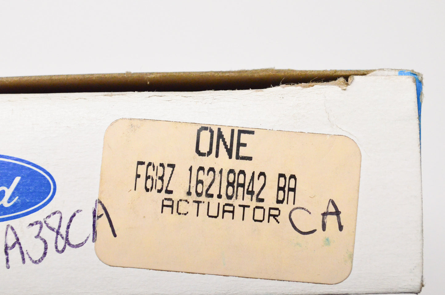 New OEM Ford F68Z16218A42BA Door Actuator NOS