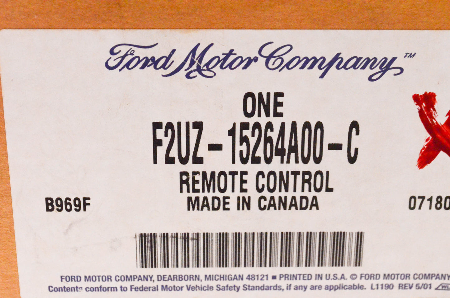New OEM Ford F2UZ15264A00C Remote Control Side Door Lock Assembly NOS