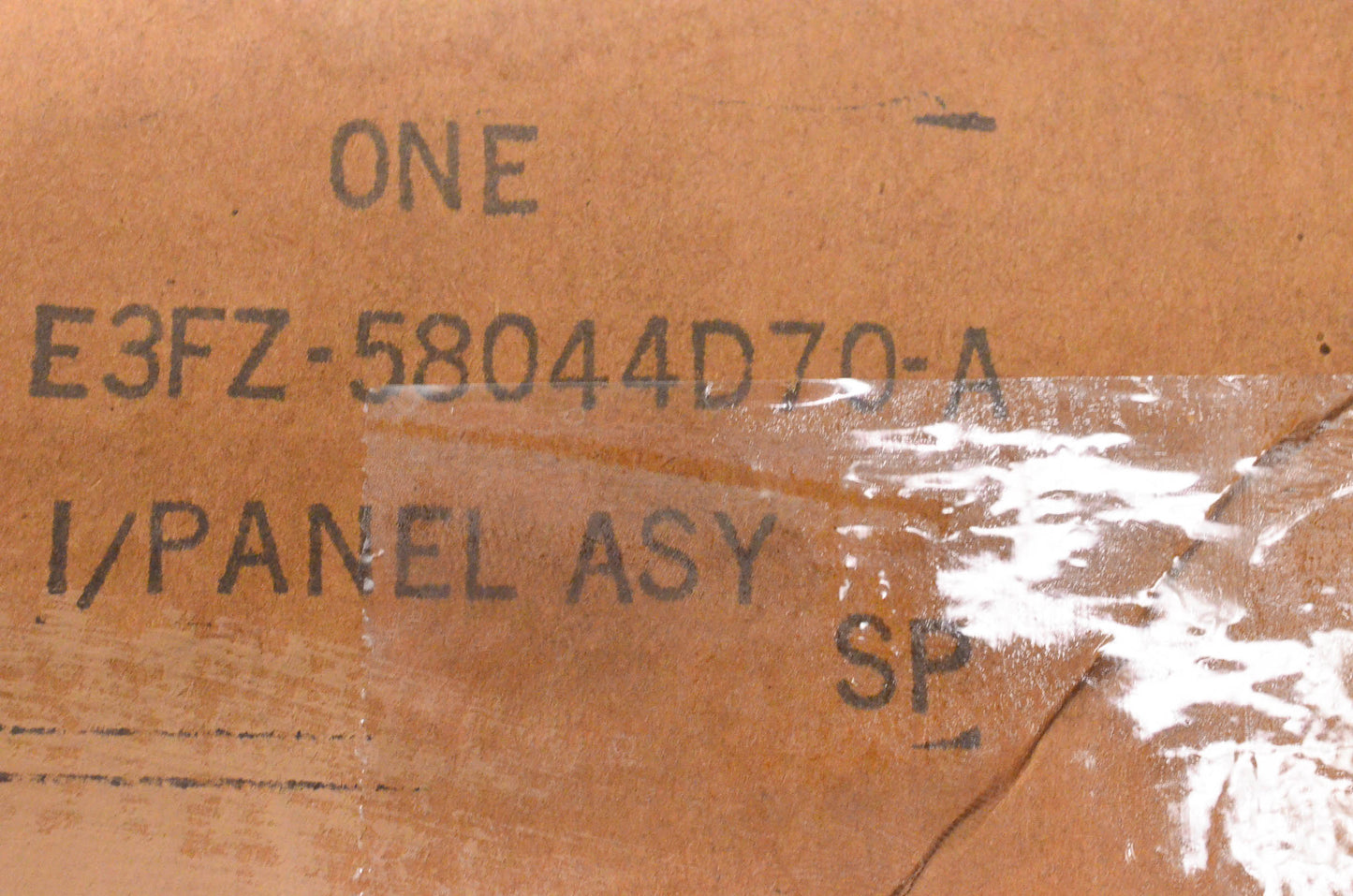 New OEM Ford E3FZ58044D70A Center Gauge Panel Assembly NOS