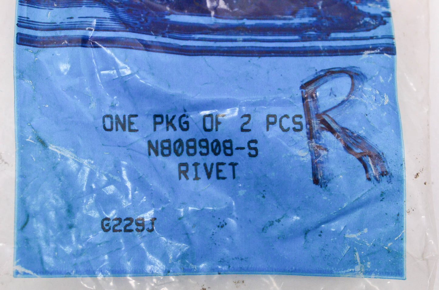 New OEM Ford N808908S Headlight Retainer Rivet Qty 2 NOS