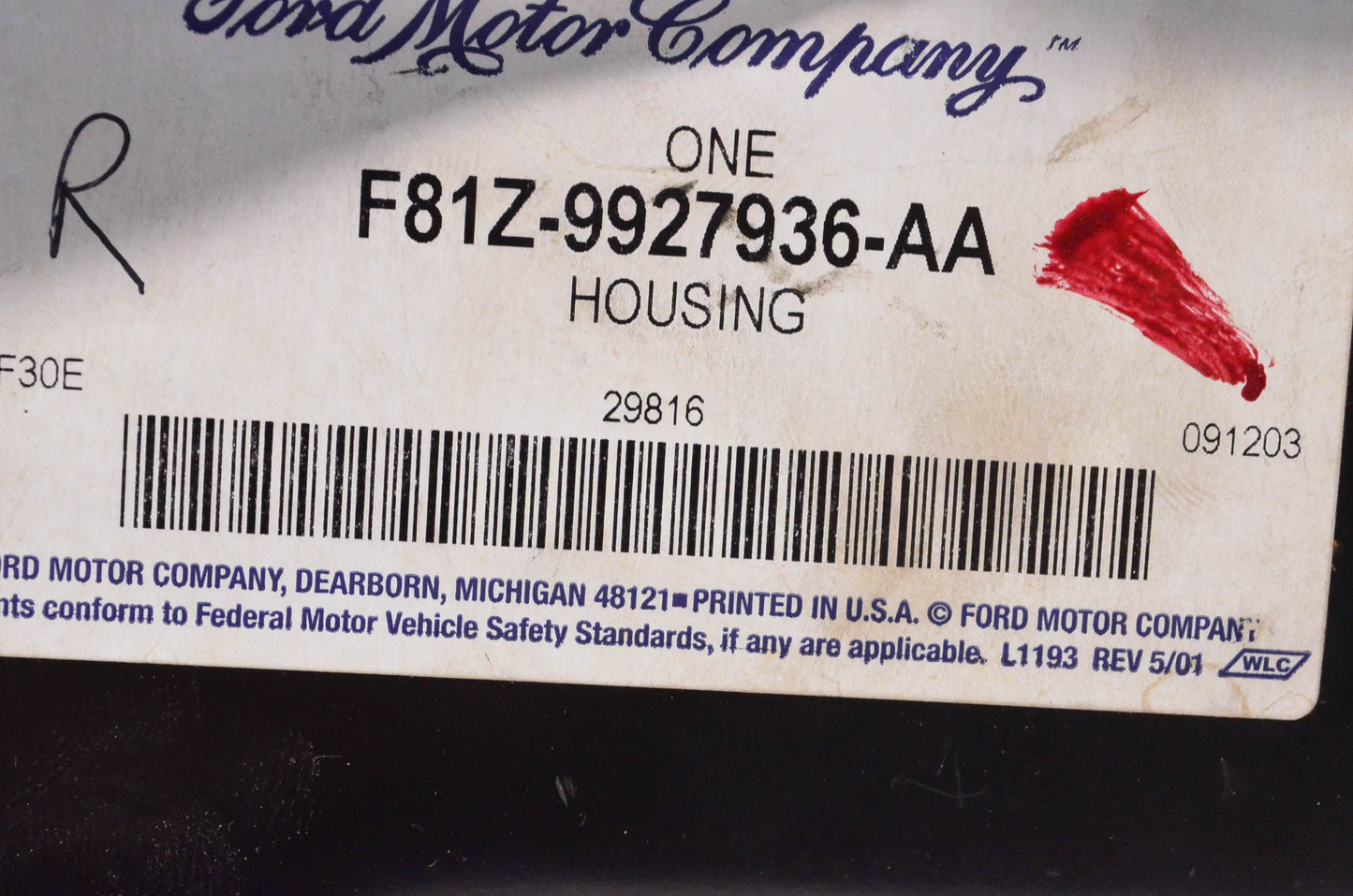 New OEM Ford F81Z9927936AA Fuel Filler Housing NOS