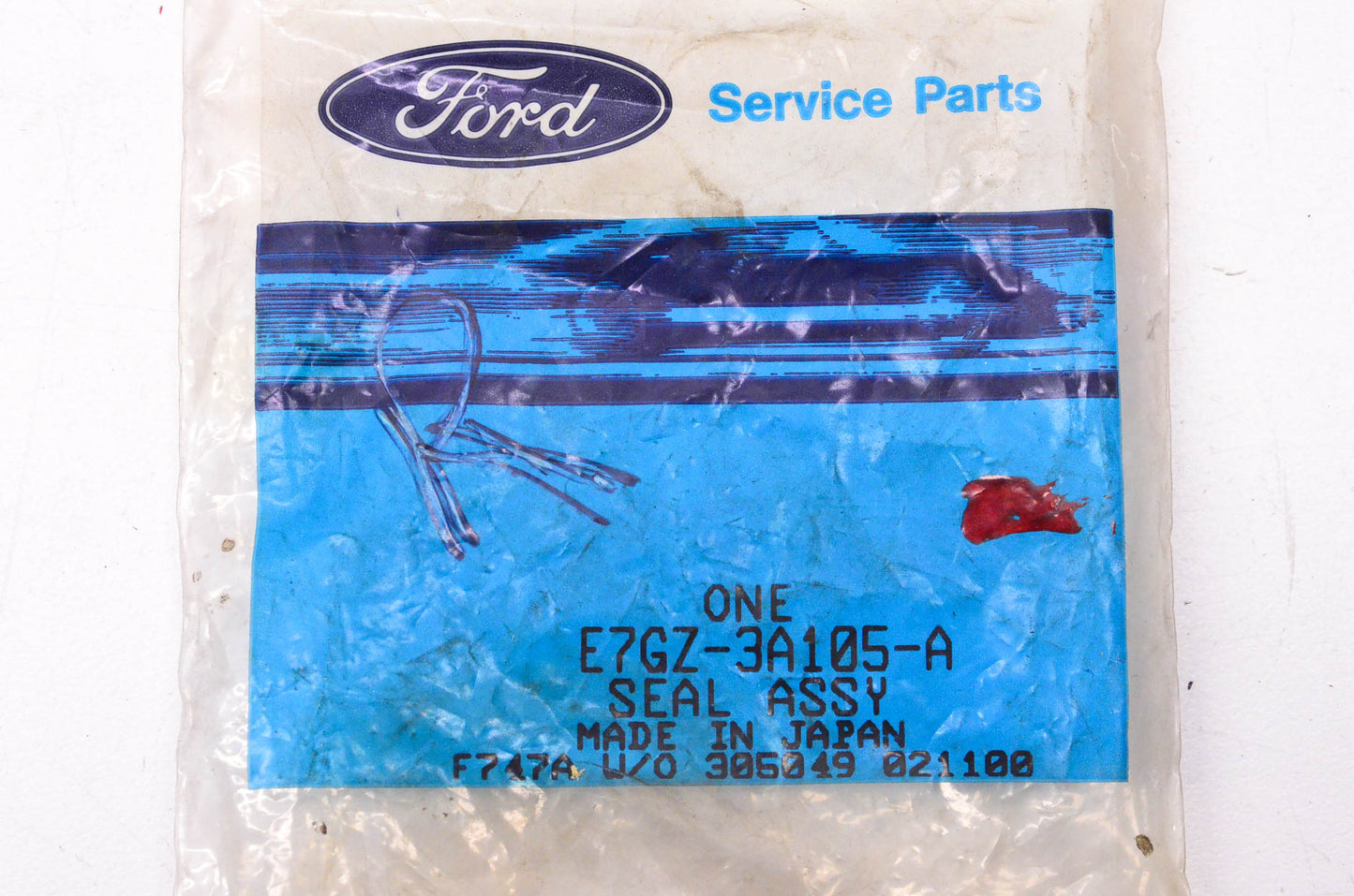 New OEM Ford E7GZ-3A105-A Dust Seal NOS