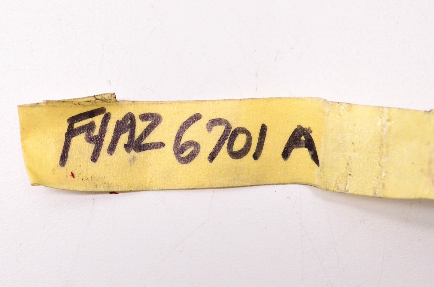 New OEM Ford F4AZ-6701-A Crankshaft Seal NOS