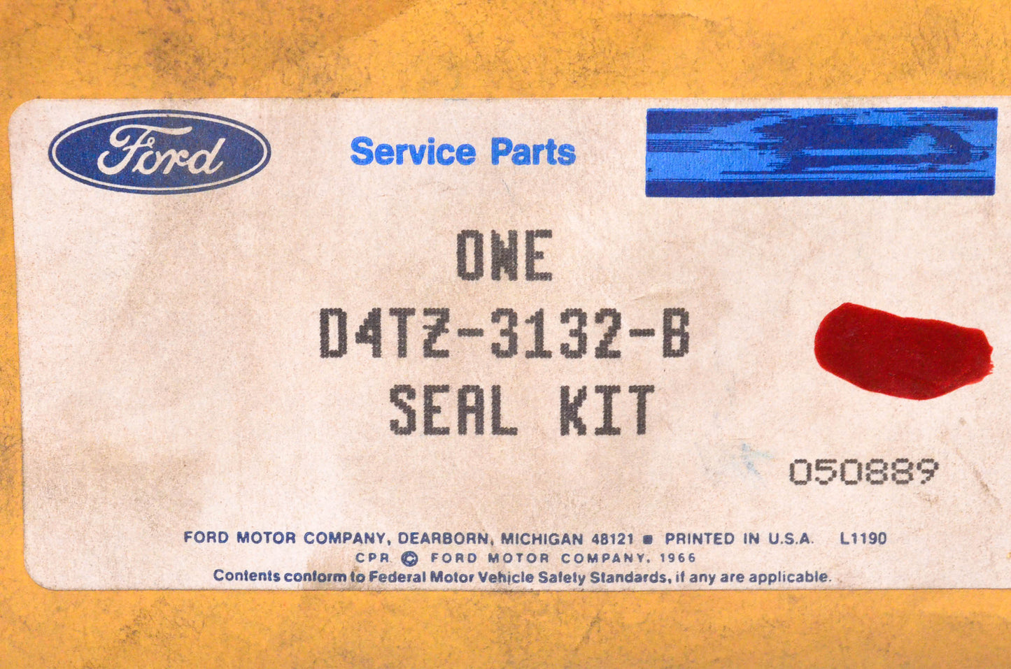New OEM Ford D4TZ-3132-B Steering Knuckle Seal Kit NOS