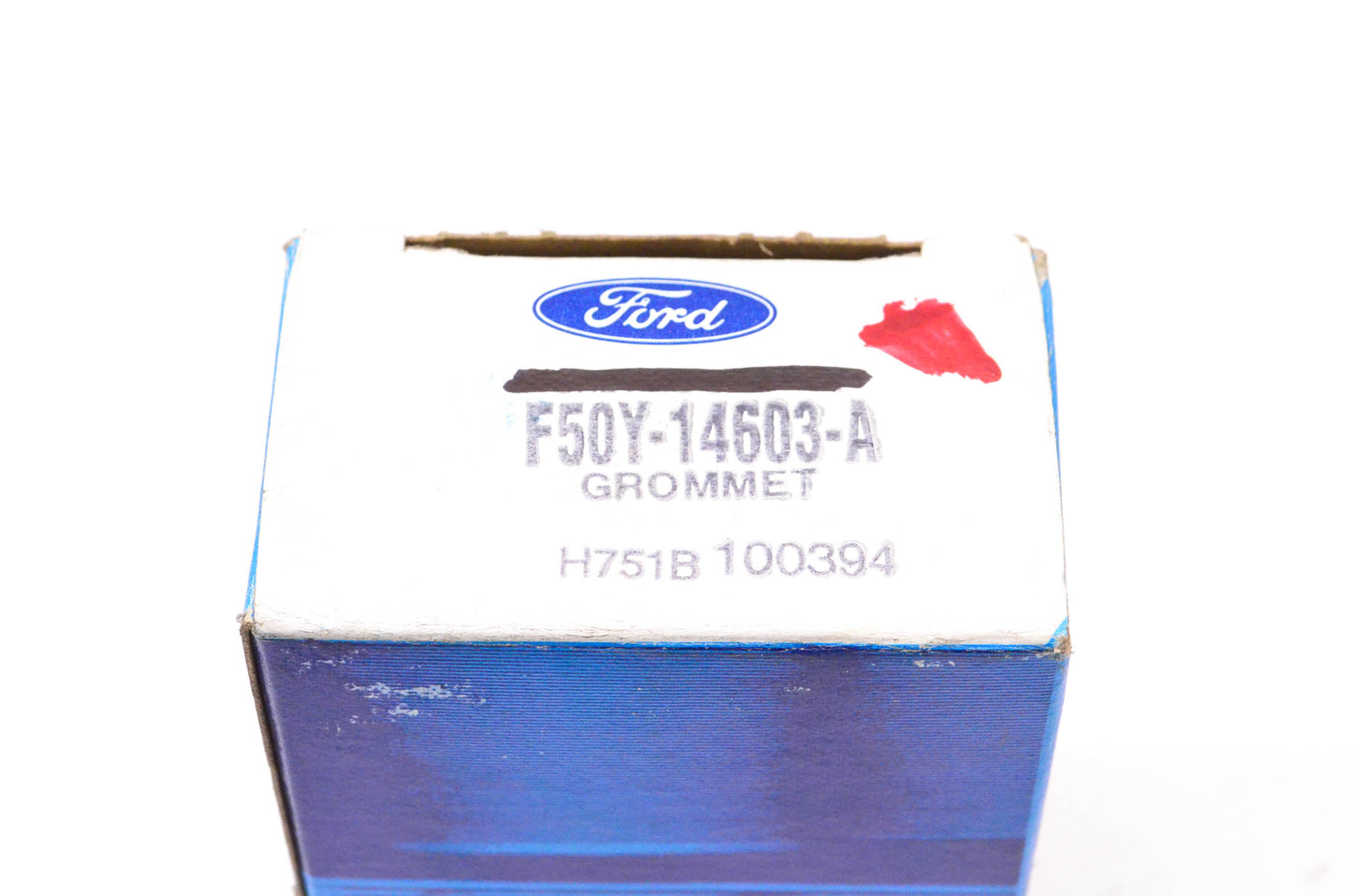 New OEM Ford F50Y-14603-A 2008-2017 Ford Expedition Headlight Housing Grommets Qty 2 NOS