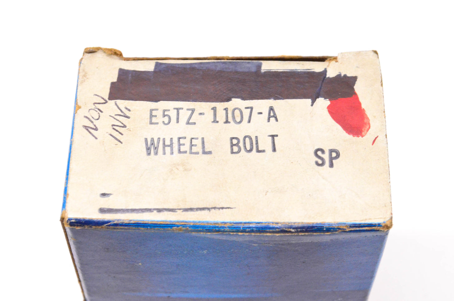 New OEM Ford E5TZ-1107-A 1980-1989 Ford Lincoln Mercury Hub Bolt Qty 4 NOS