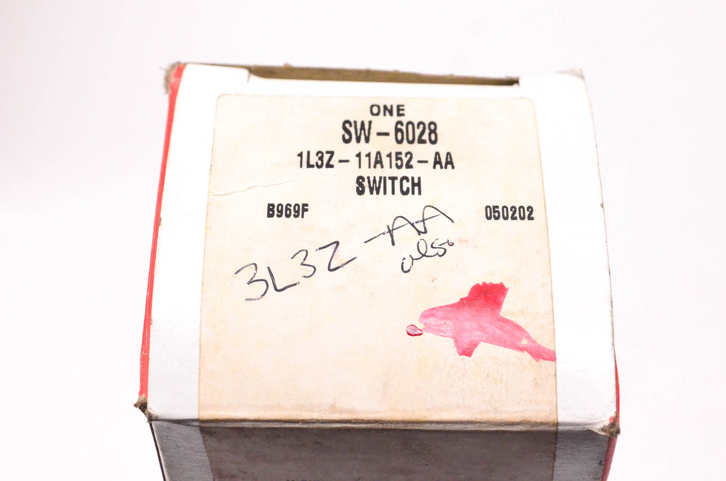New OEM Ford SW-6028, 1L3Z-11A152-AA, 3L3Z-11A152-AA Ford Clutch Switch NOS