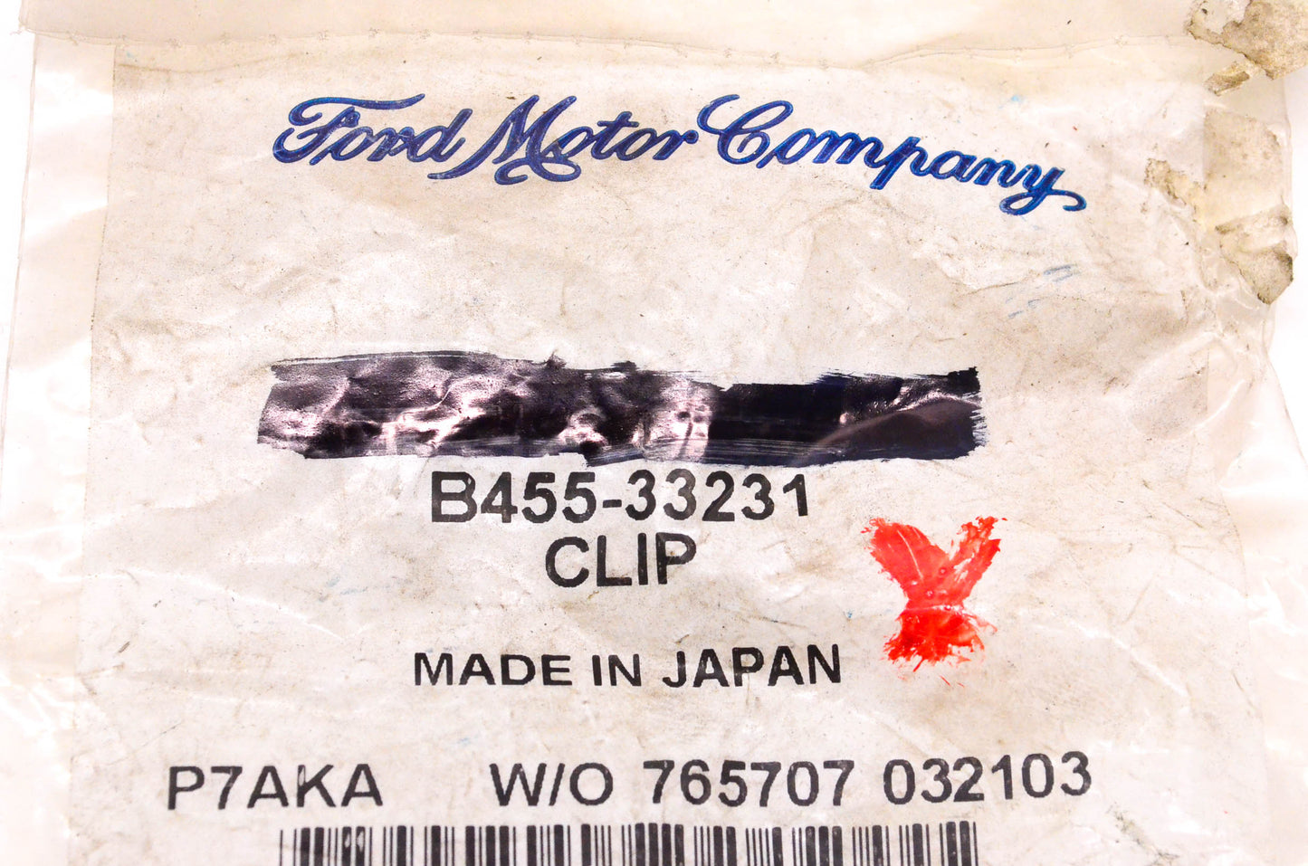 New OEM Ford B455-33231 Brake Pad Clip NOS