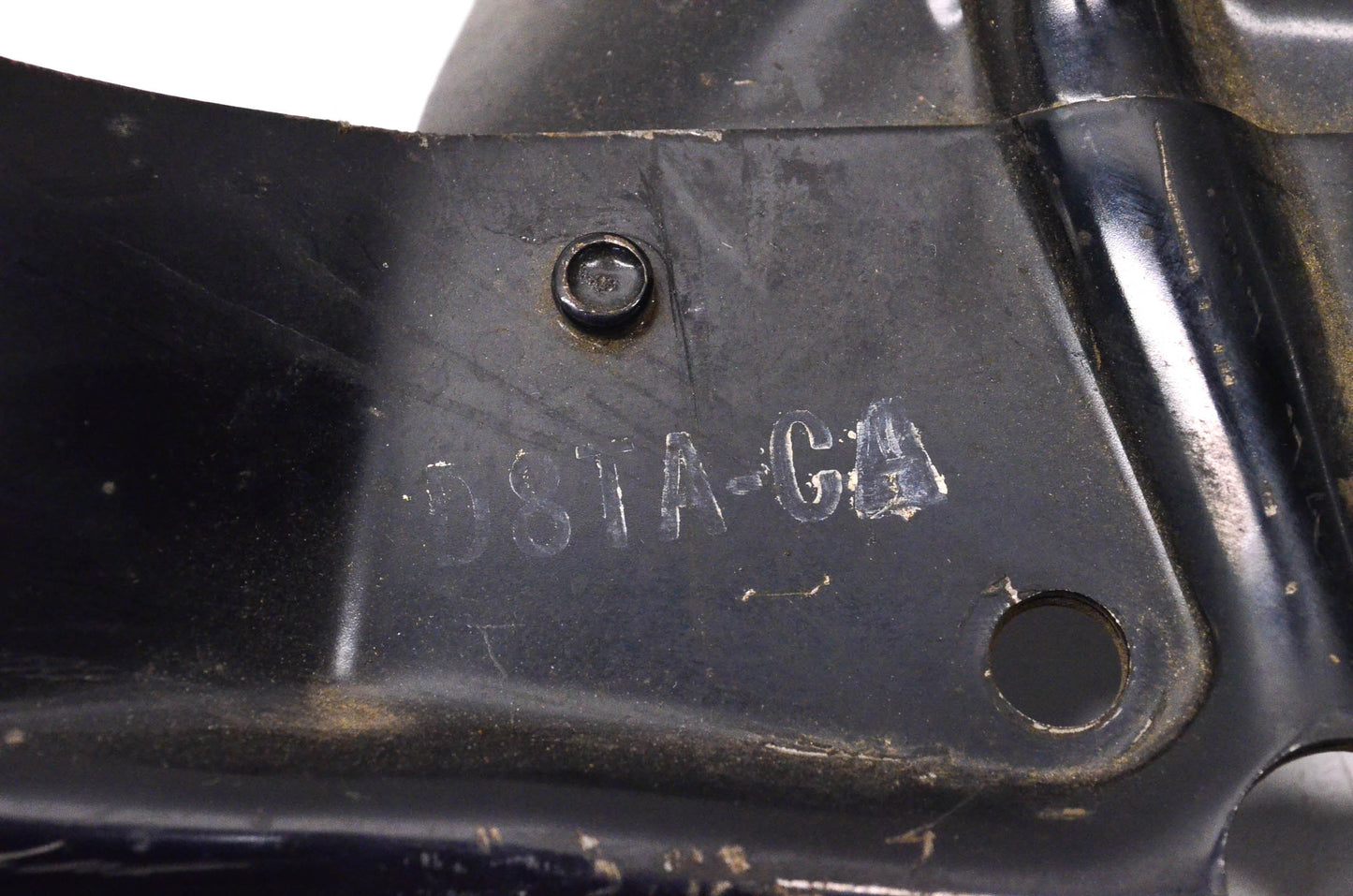 OEM Ford D8TA-CA 4 Blade Fan