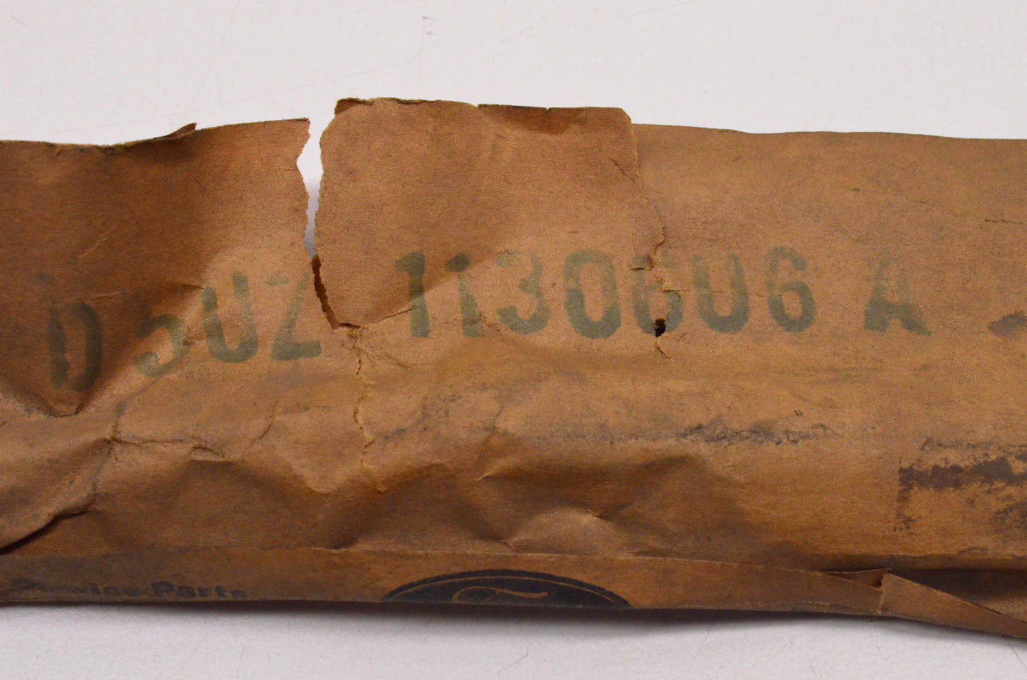 New OEM Ford 1975-1991 Econoline Rear Door Quarter Window Molding NOS