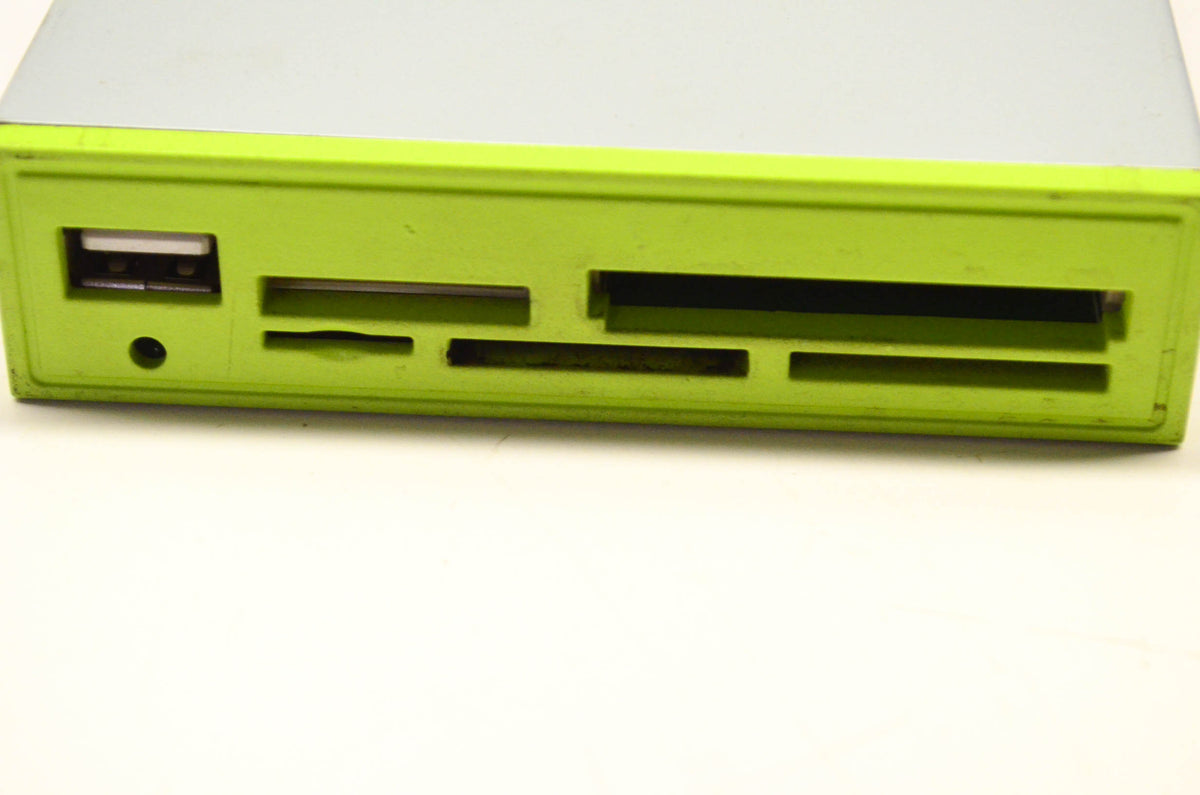 iMicro INTCIM04MB All-in-1 Internal Card Reader Writer