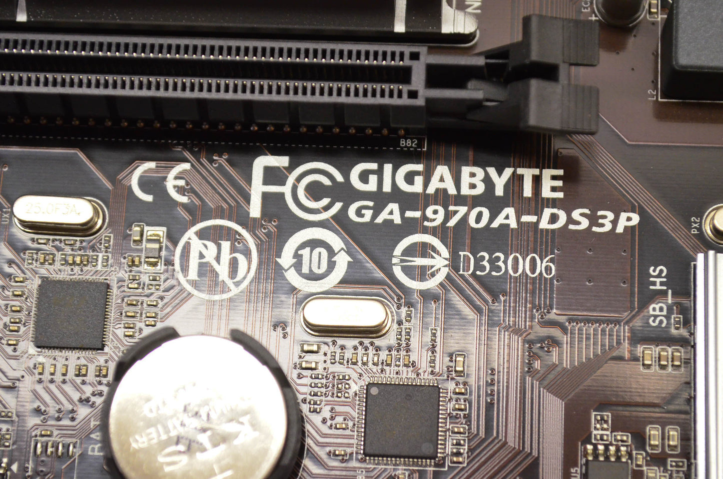 Gigabyte GA-970A-DS3P GA-970A-DS3P AM3+ ATX Motherboard