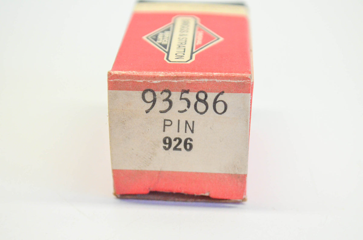 New OEM Briggs & Stratton 93586, 926 Starter Pulley Pin NOS