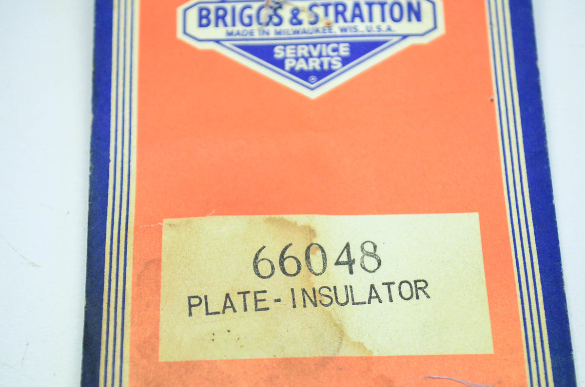 New OEM Briggs & Stratton 66048 Insulator Plate NOS