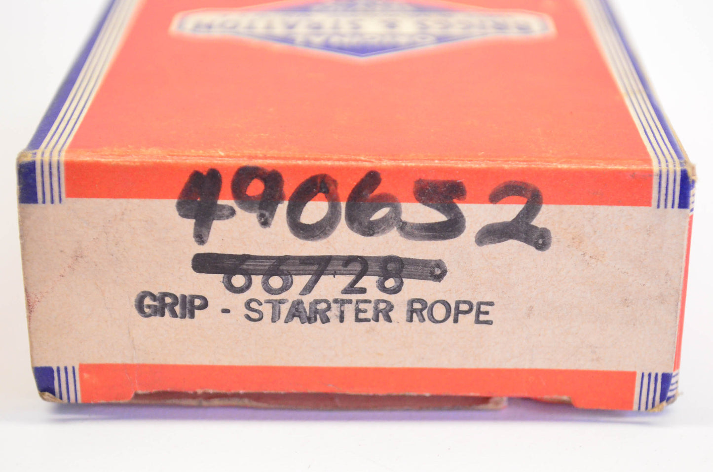 New OEM Briggs & Stratton 490652 Starter Rope Grip NOS