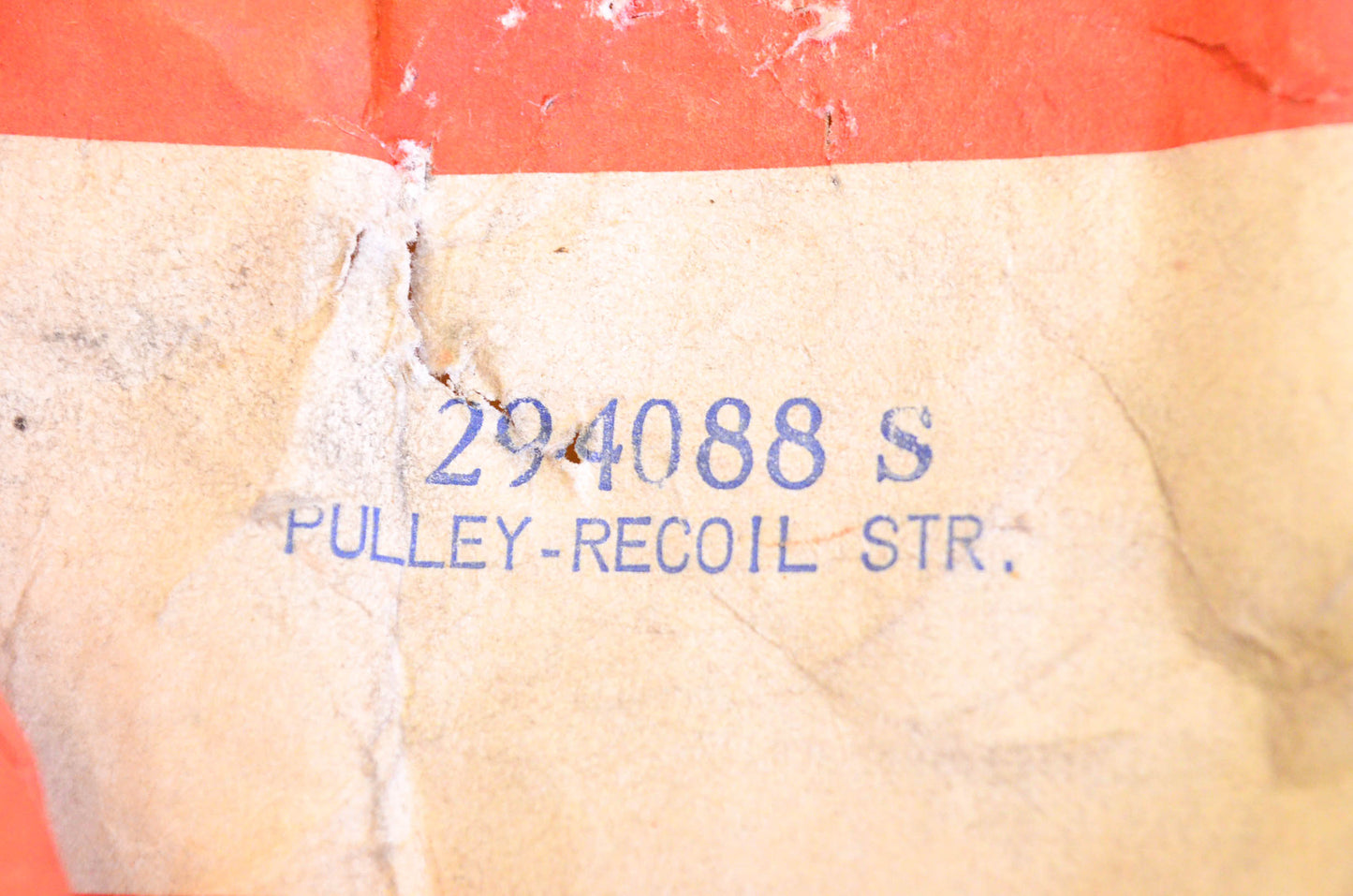 New OEM Briggs & Stratton 294088 S Recoil Starter Pulley NOS