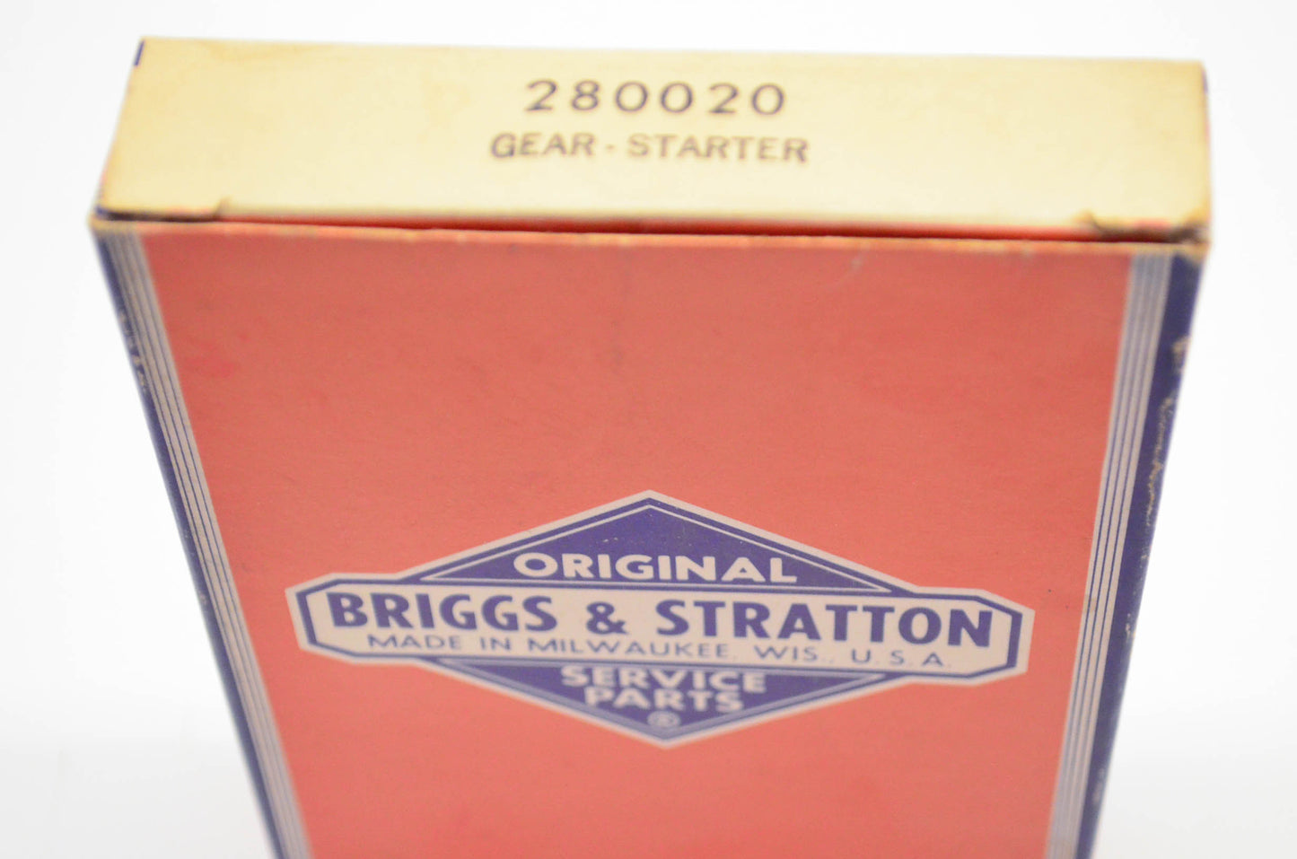 New OEM Briggs & Stratton 280020 Starter Gear NOS